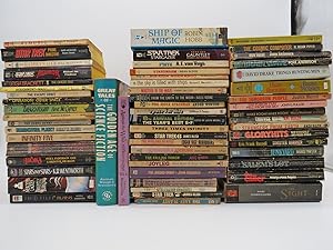 LOT COLLECTION OF 59 VINTAGE SCIENCE FICTION PAPERBACKS