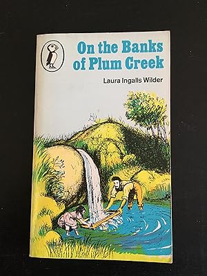 On the Banks of Plum Creek (Puffin Books)