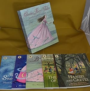 Classic Fairy Tales. Five Favourite Stories in five volumes. In Slipcase