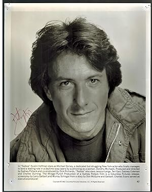 SIGNED Publicity Photograph of Dustin Hoffman in "Tootsie"