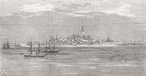 The Temple Fort of Dwarka, at the entrance of the Gulf of Cutch: M.S. "Constance" and transport. ...