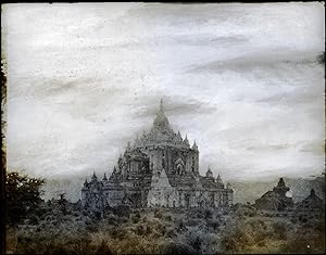 Thomas Ruff: "Tripe 08 (Pugahm Myo. Thapinyu Pagoda), 2018," from the Series, "Tripe | Ruff," Lim...