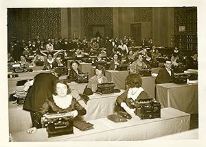 "Concours International de Dactylographie 1931" Photo de presse originale par G. DEVRED / Agence ...