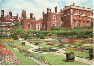 Hampton Court Palace Postcard MPBW