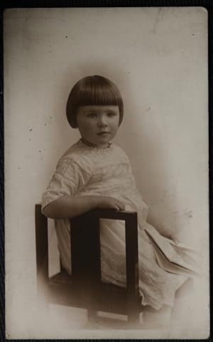 Mollie Edgerton Aged 2 Years 9 Months Vintage Postcard