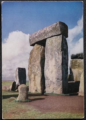 Stonehenge Postcard Wiltshire Published by Ministry Of Public Building And Works