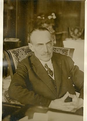 "Mr LALOU Conseiller municipal de la Monnaie 1931" Photo de presse originale G. DEVRED / Agce ROL...