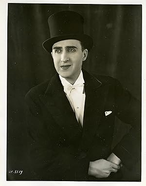"Pierre de GUINGAND acteur du film LA CHANCE" Réalisé par René GUISSART à JUAN-les-PINS en 1931 d...