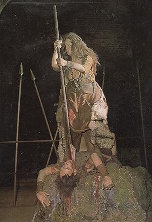 Queen Boadicea Killing Roman Soldier London Dungeon Rare Postcard