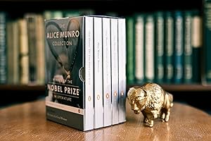 Alice Munro Collection (5 Volumes in Slipcase); Friend of My Youth; Hateship, Friendship, Courtsh...