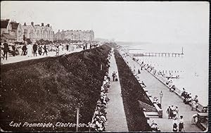 Clacton Vintage 1911 Postcard East Promenade