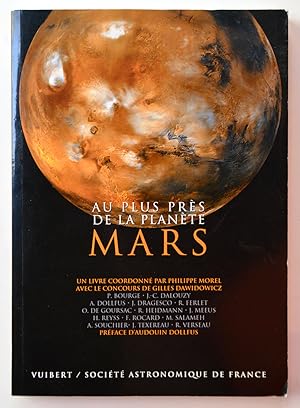AU PLUS PRES DE LA PLANETE MARS.