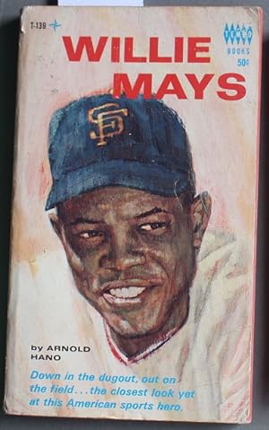 WILLIE MAYS. (Tempo Book # T-139 ); Updated & Revised Edition, Adding happenings in the 1962-1965...