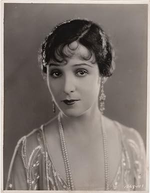 Original publicity portrait photograph of Florence Vidor, circa 1920s