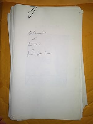 Dossier Crise ou Évévements d'octobre 1970 au Québec, 238 feuilles de photocopies d'articles