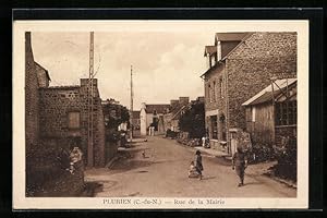 Carte postale Plurien, Rue de la Mairie