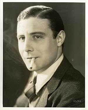 "Henri GARAT" vedette du film "IL EST CHARMANT"  Réalisé par Louis MERCANTON en 1931 d'après l'Op...