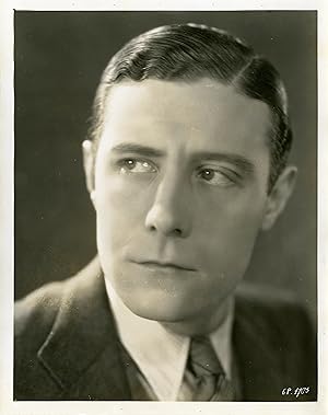 "Henri GARAT" vedette du film "IL EST CHARMANT"  Réalisé par Louis MERCANTON en 1931 d'après l'Op...