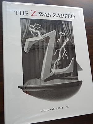 The Z Was Zapped : A Play in Twenty-Six Acts *Signed 1st