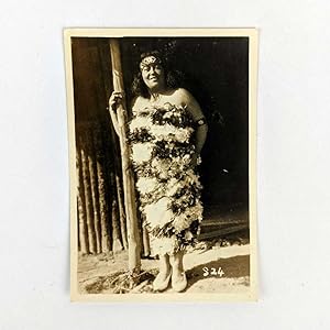 Photograph of Maori Woman, Whakarewarewa, Rotorua