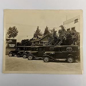 Photograph of Felts Palace of Flowers Delivery Vehicles, Los Angeles