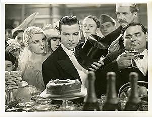 "UN HOMME EN HABIT"  Réalisé par René GUISSART assisté de Robert BOSSIS en 1931 d'après un scénar...