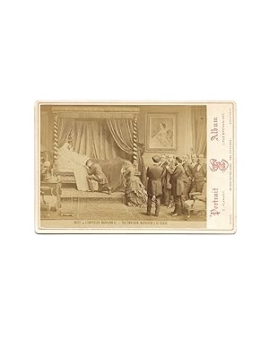 Fameux photomontage figurant la mort de Napoléon III, entouré de sa famille et de ses proches à C...