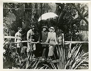"LE FOU DES ÎLES" (WHITE WOMAN) Réalisé par Stuart WALKER en 1933 avec de gauche à droite: Greg W...