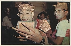 Bali Indian Lady With Giant Fingernails Dancer Make Up Postcard