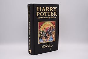 Harry Potter and the Deathly Hallows: Special Deluxe First Edition
