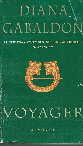 Voyager: A Novel (Outlander) (Mass Market Paperback)
