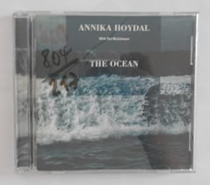 Annika Hoydal with The Mc Calmans . The Ocean [CD] [UK Import].