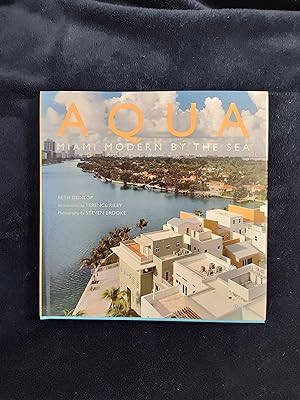 AQUA: MIAMI MODERN BY THE SEA