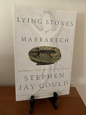 The Lying Stones of Marrakech: Penultimate Reflections in Natural History.[23 essays].