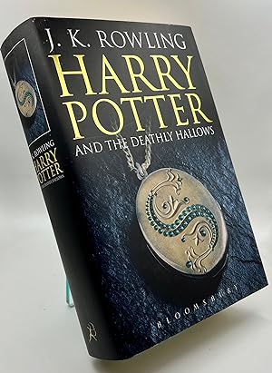 Harry Potter and the Deathly Hallows (Book 7) [Adult Edition]