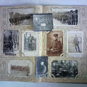 Album des Feldartillerie Regiments 4, Stab II / 7. Infanterie-Division. 92 Postkarten, große Foto...
