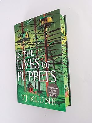 *SIGNED WATERSTONES EXCLUSIVE* In the Lives of Puppets