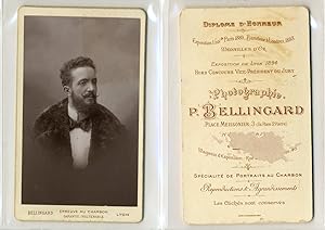 P.Bellingard, Lyon, notable, gentleman, noeud papillon et manteau de fourrure, à identifier
