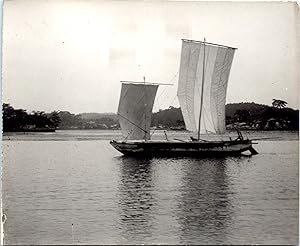 Indochine, des bateaux Cambodgiens