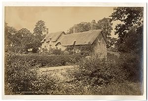 England, Ann Hathaway cottage