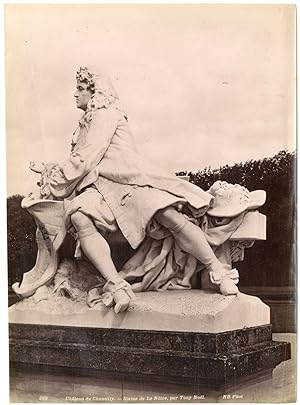 N.D, château de Chantilly, statue de le Nôtre, par Tony Noël