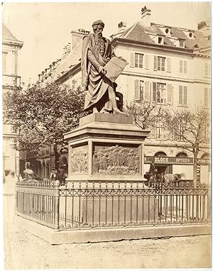 France, Strasbourg, statue de Gutenberg
