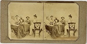 Stéréo, portrait, une famille autour d une table