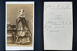 Disdéri, Paris, Comtesse Amanda de La Salle née de Guignard de Saint-Priest