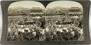 Keystone, Stéréo, China, Peking, south over palaces of Forbidden City