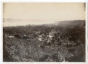 Woodbury and Page, Batavia, Java, Pemandangan Ambon dari Batu Gajah