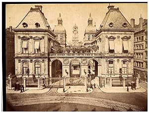 France, Lyon, l'Hôtel de Ville, façade de la Place du Théâtre