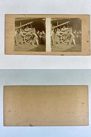 Hommes réparant une roue d'une charrette, Vintage albumen print, ca.1870, Stéréo