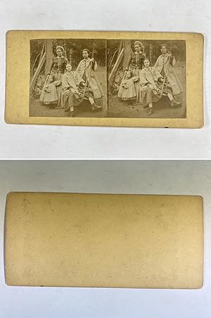 Jeunes femmes autour d'une balançoire, Vintage albumen print, ca.1860, Stéréo