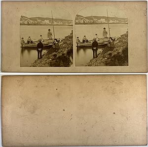 Jeunes hommes dans un petit voilier amarré, Vintage albumen print, ca.1860, Stéréo